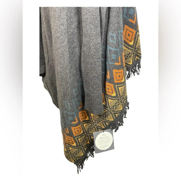 Woolrich Southwestern Cardigan Sweater Wool Blend Shawl Fringe Gray NWT Medium - Picture 7 of 15